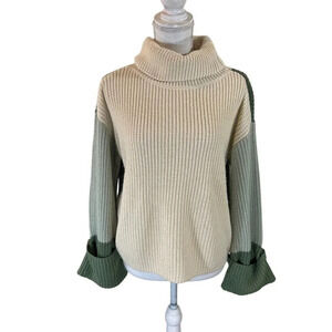 Simplee NWOT Colorblock Cropped Turtleneck Sweater Medium Green Blue Cream Top